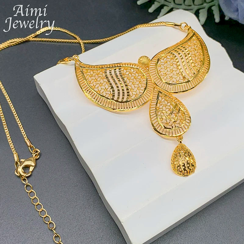Lightweight Fashion Gold Color Jewelry Set for Women Pendant Earrings Choker Necklace Dubai Italian Wedding Party Accessories